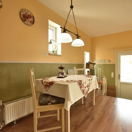 Cozy In Near Baltic Sea Beach 아파트